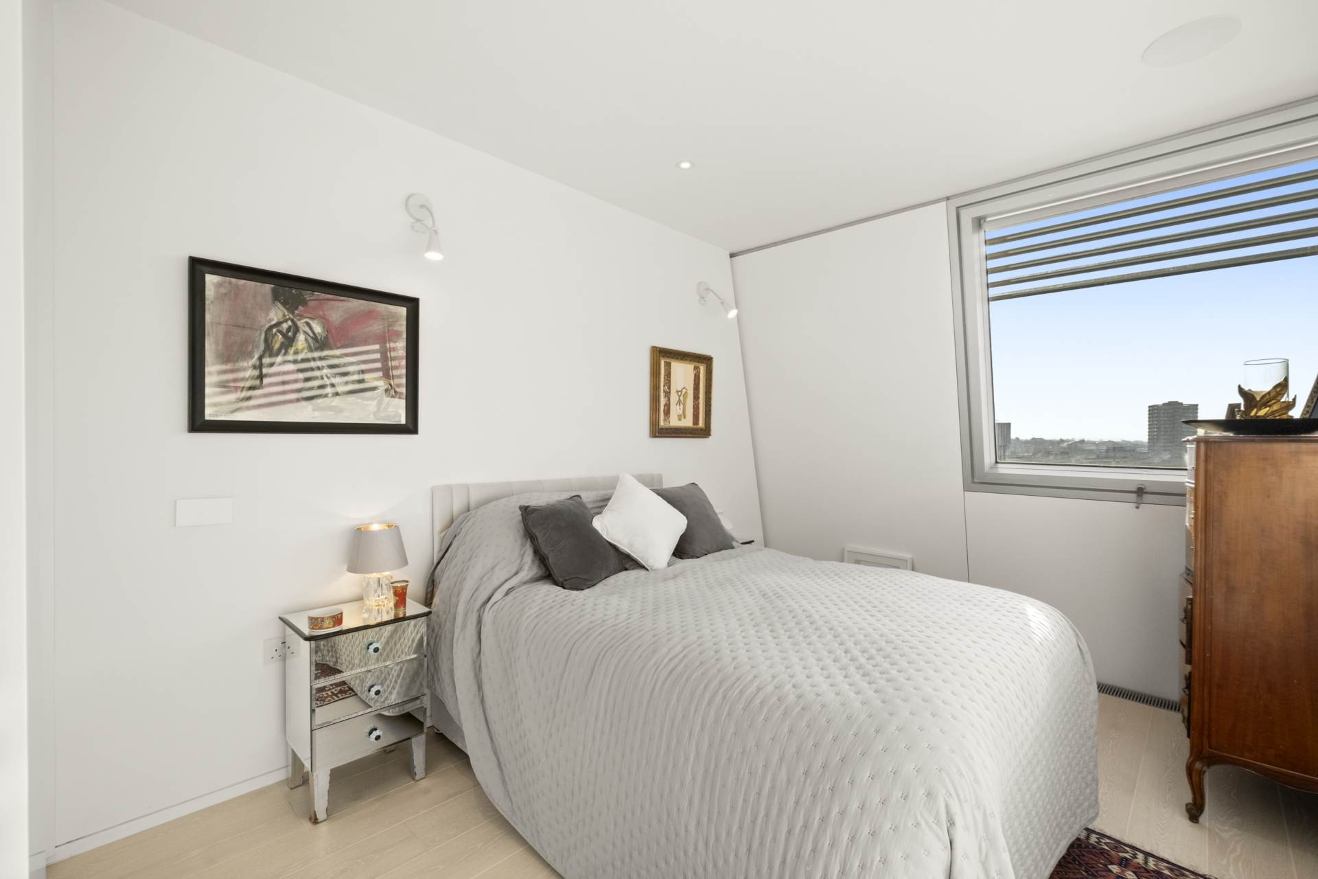 Albion Riverside, SW11, Image 8