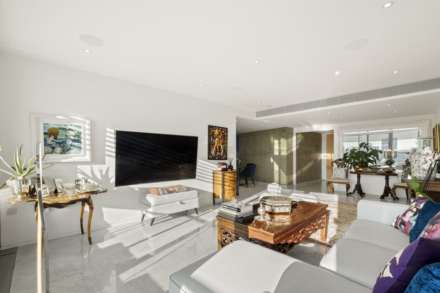 Albion Riverside, SW11, Image 9