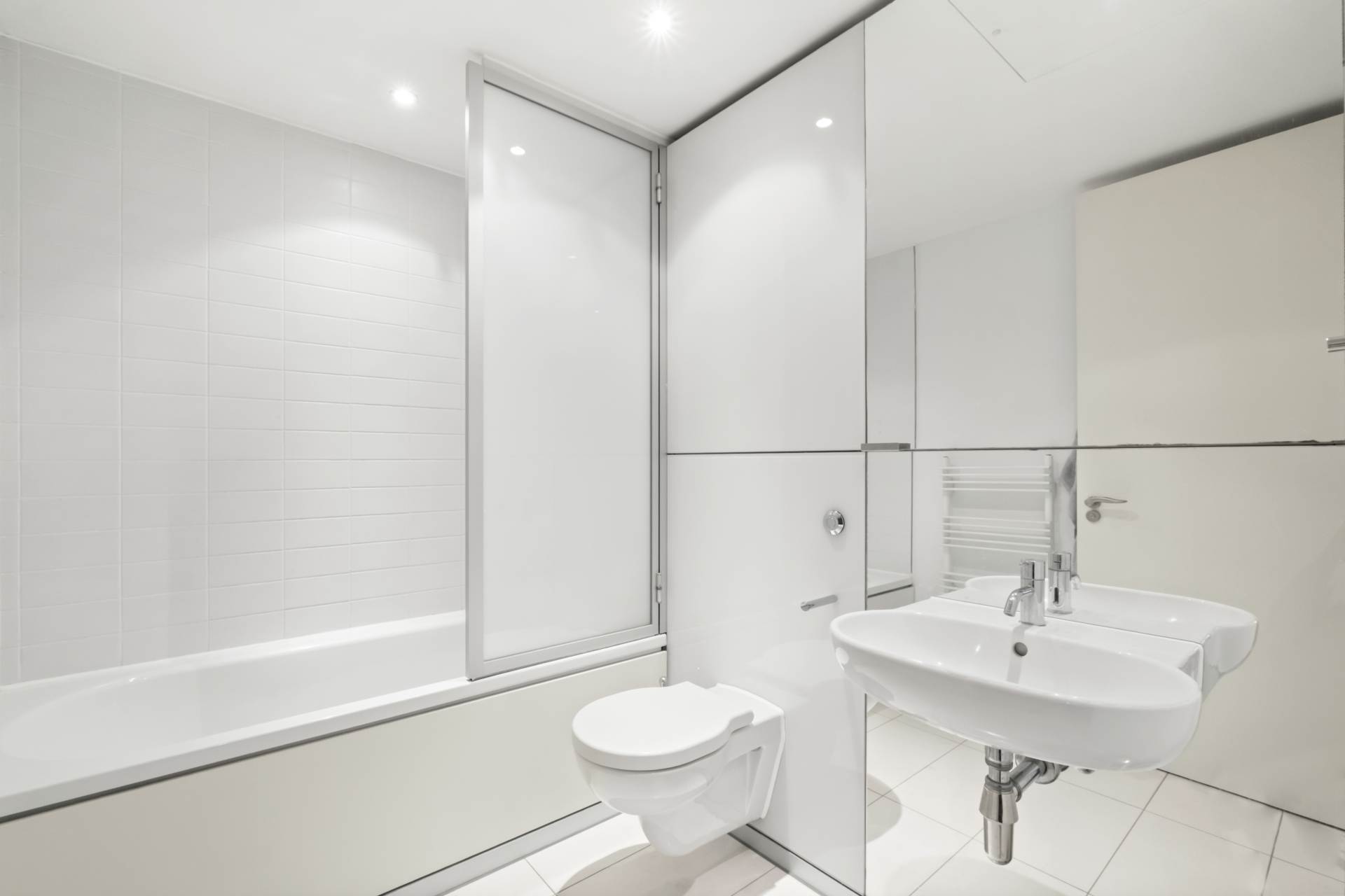 Apartment D51, Albion Riverside, Image 9