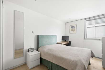 Albion Riverside, SW11, Image 7