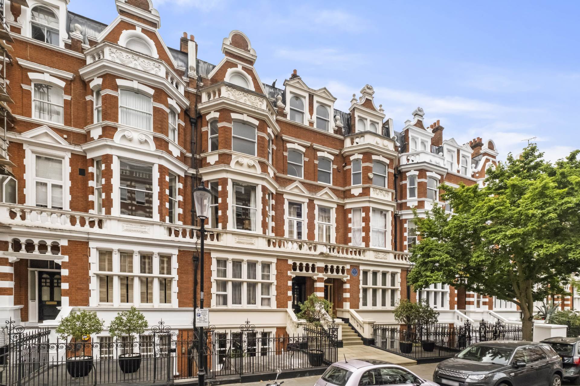 Bolton Gardens, SW5, Image 17