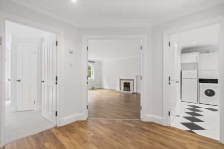 Bolton Gardens, SW5, Image 8
