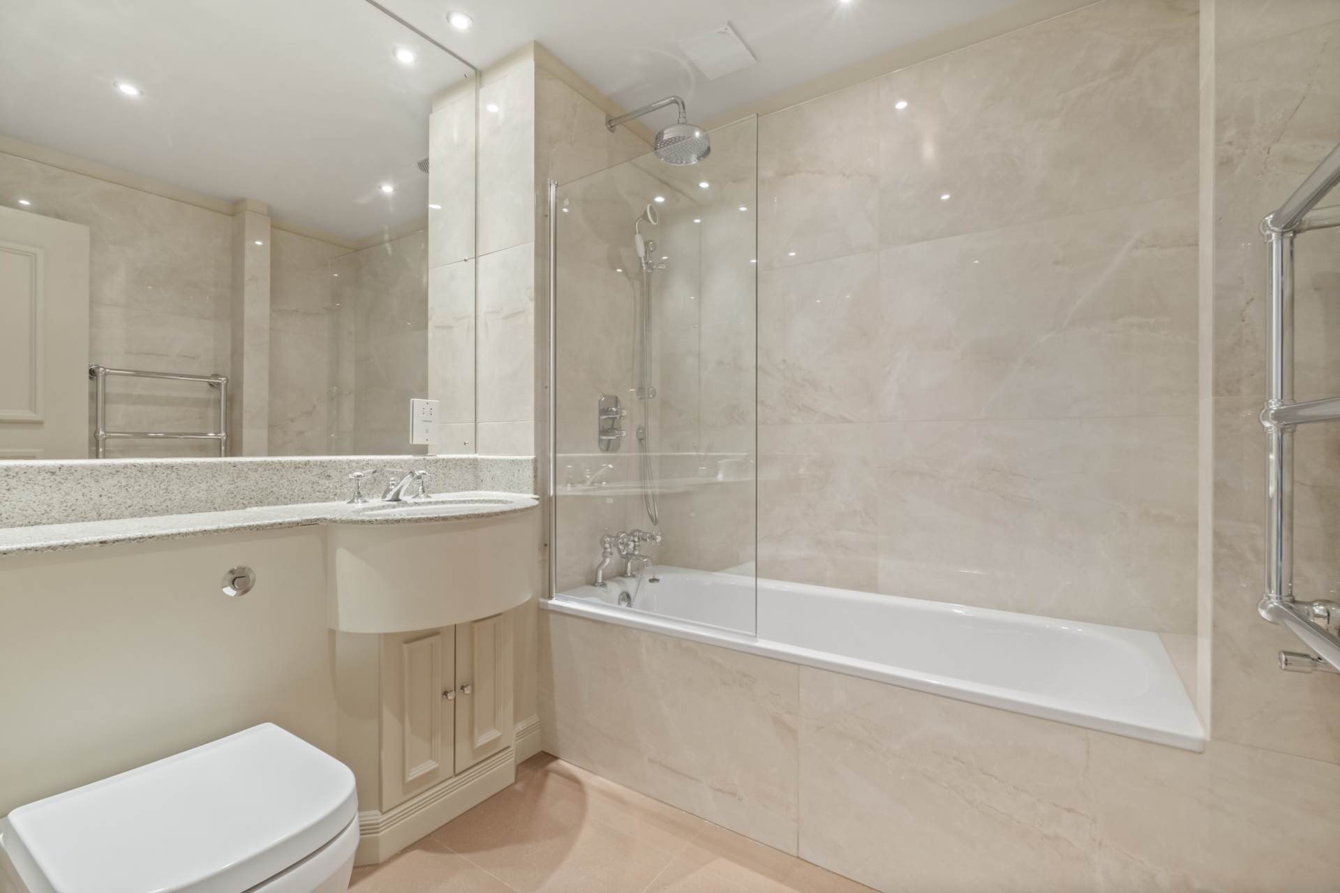 Oak Lodge, Kensington Green, W8, Image 14