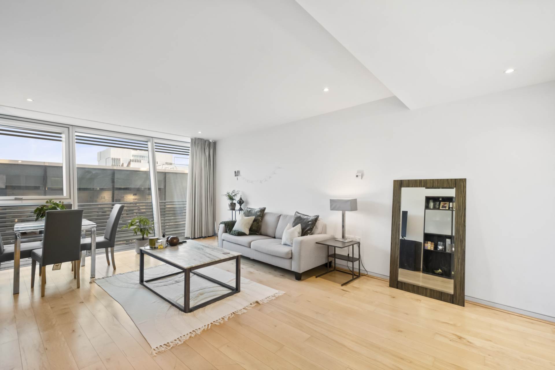 Albion Riverside, Battersea, Image 2