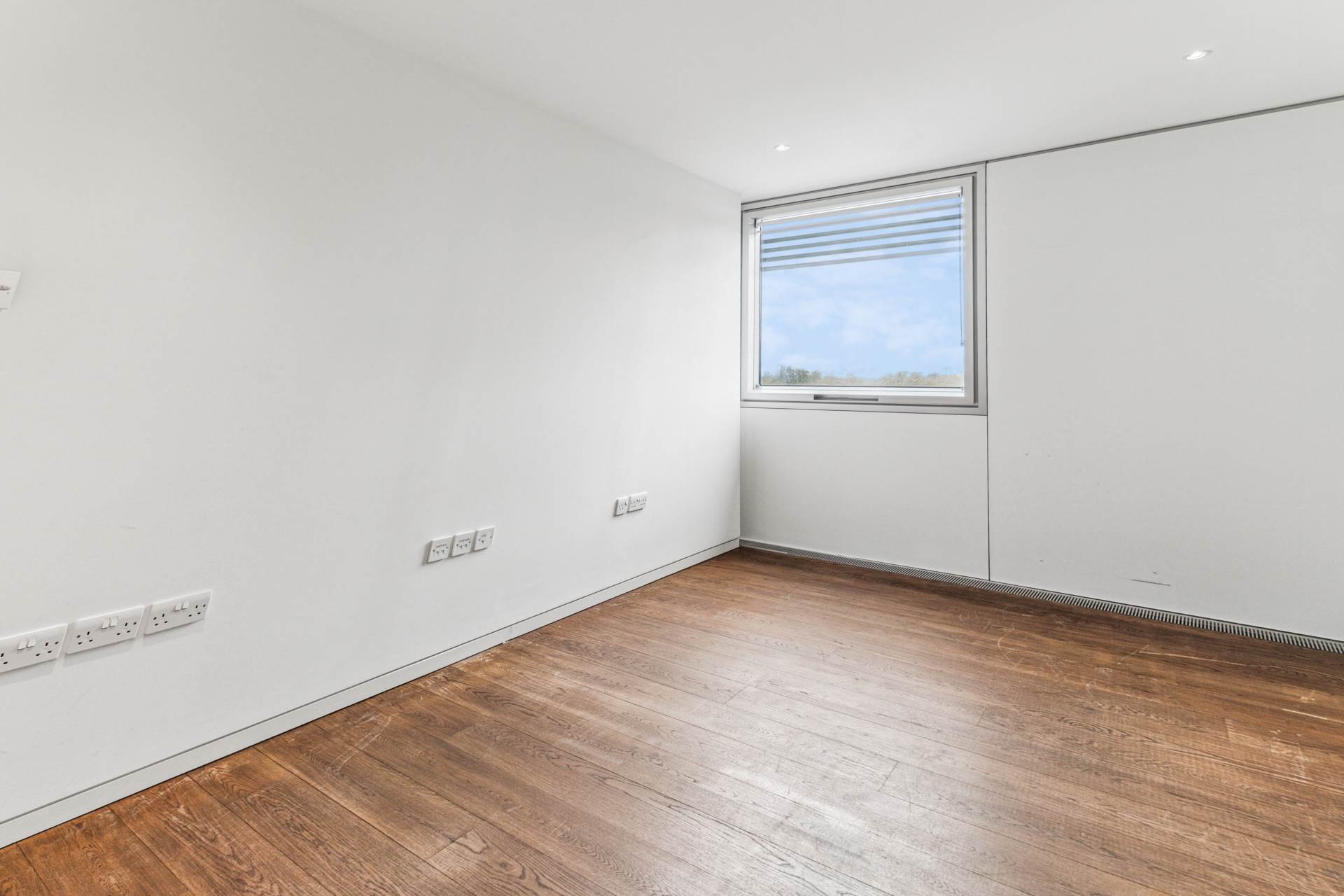 Albion Riverside, SW11, Image 10