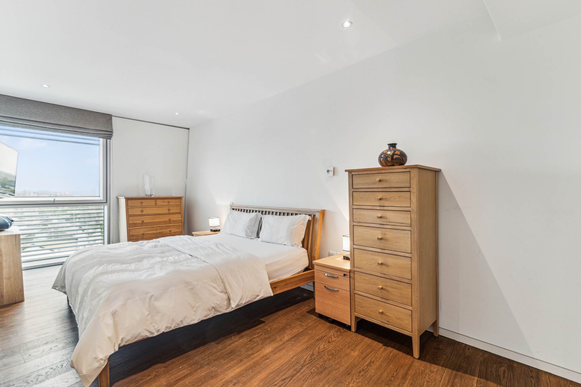 Albion Riverside, SW11, Image 6