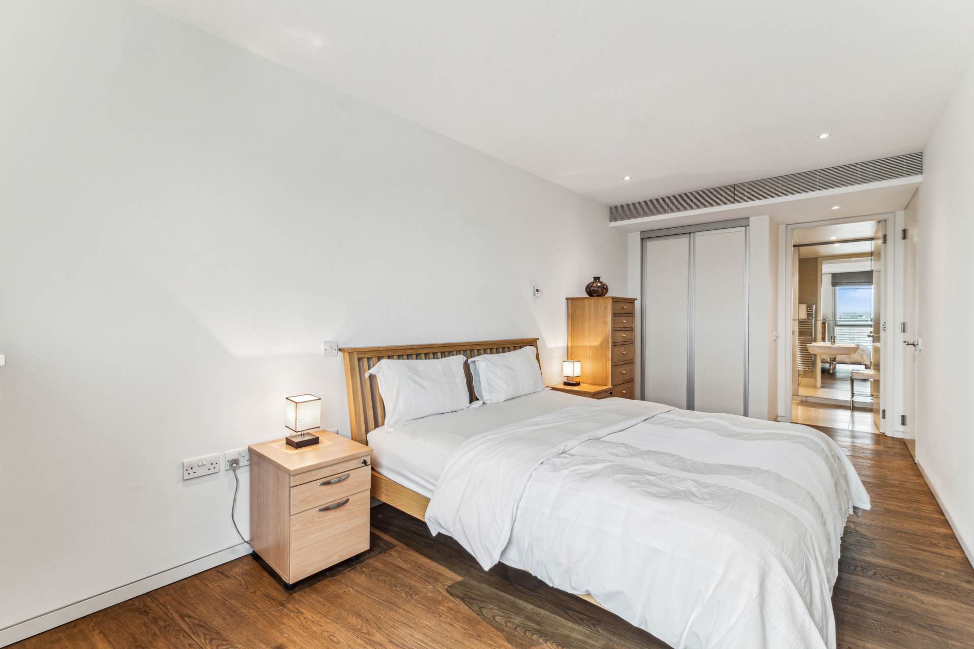 Albion Riverside, SW11, Image 7
