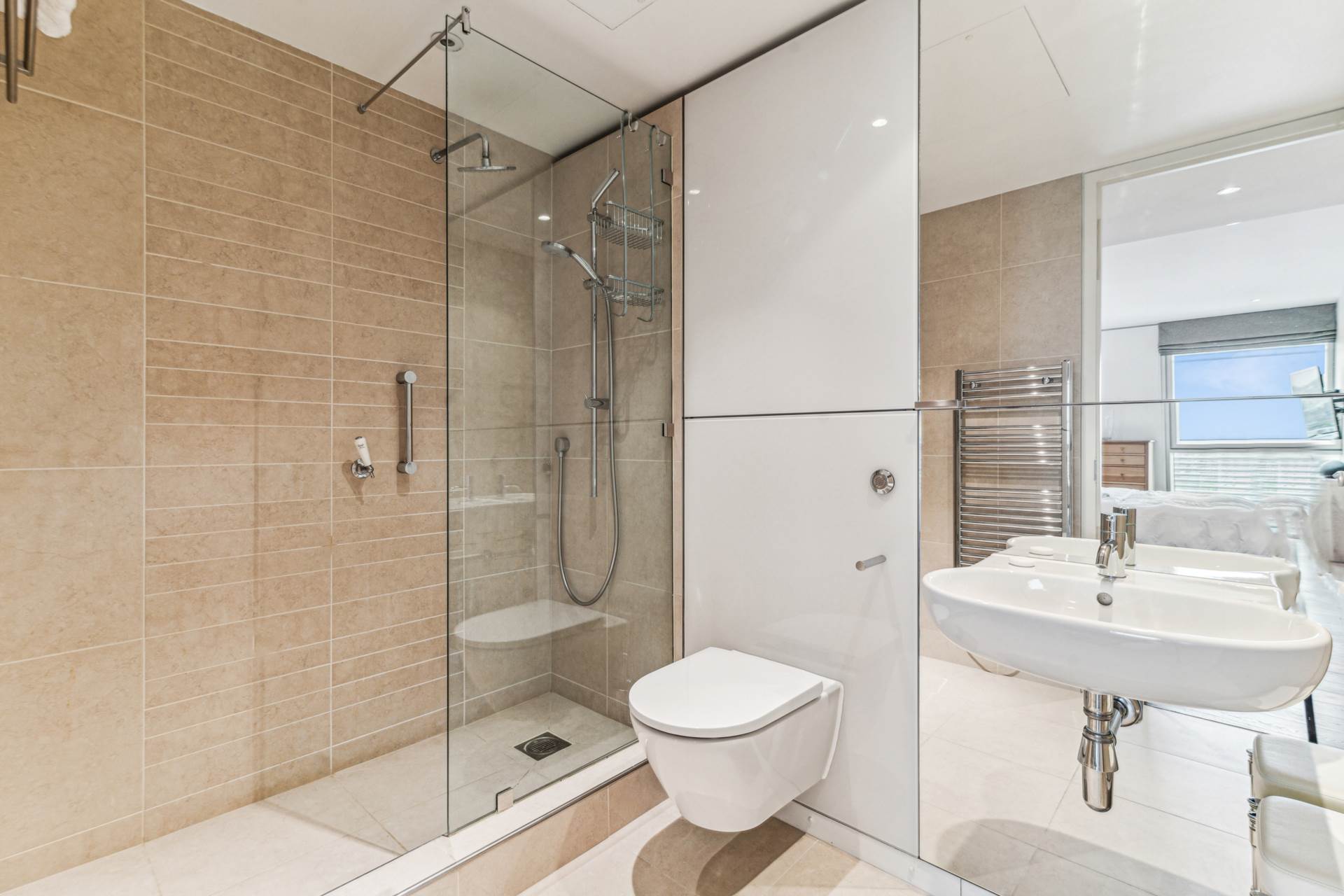 Albion Riverside, SW11, Image 8