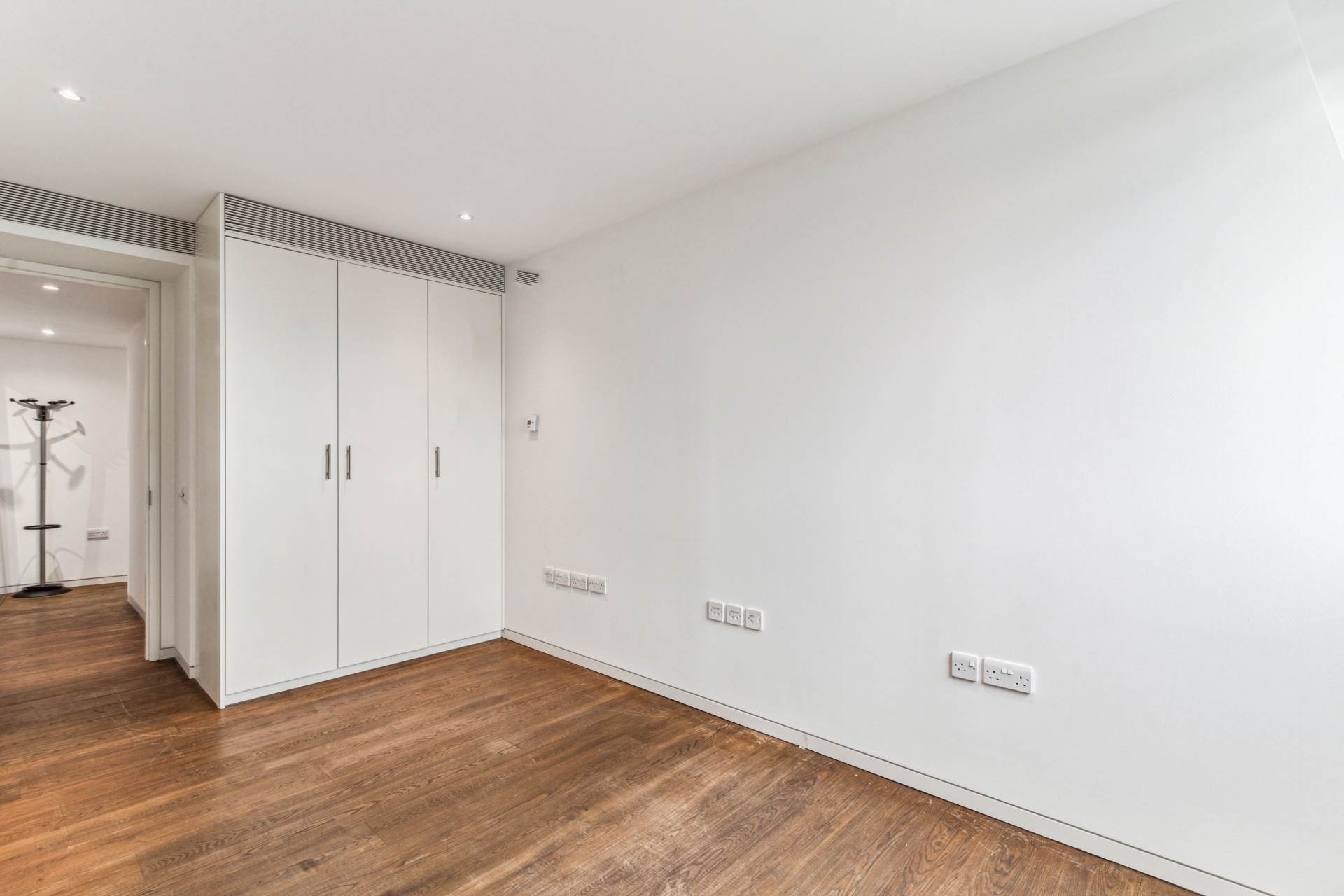 Albion Riverside, SW11, Image 9