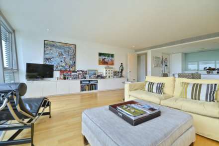Albion Riverside, Battersea, SW11, Image 4