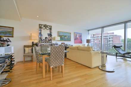 Albion Riverside, Battersea, SW11, Image 6