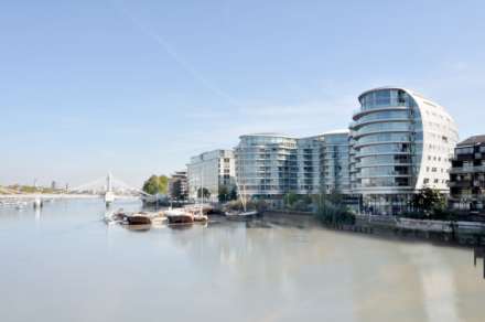 Albion Riverside, 8 Hester Road, Image 1