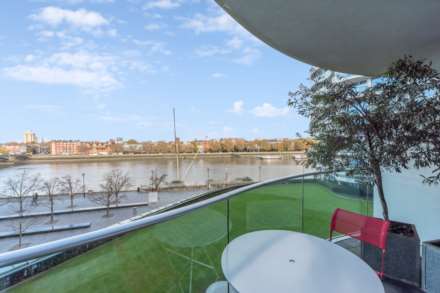 Albion Riverside, Hester Road, SW11, Image 7