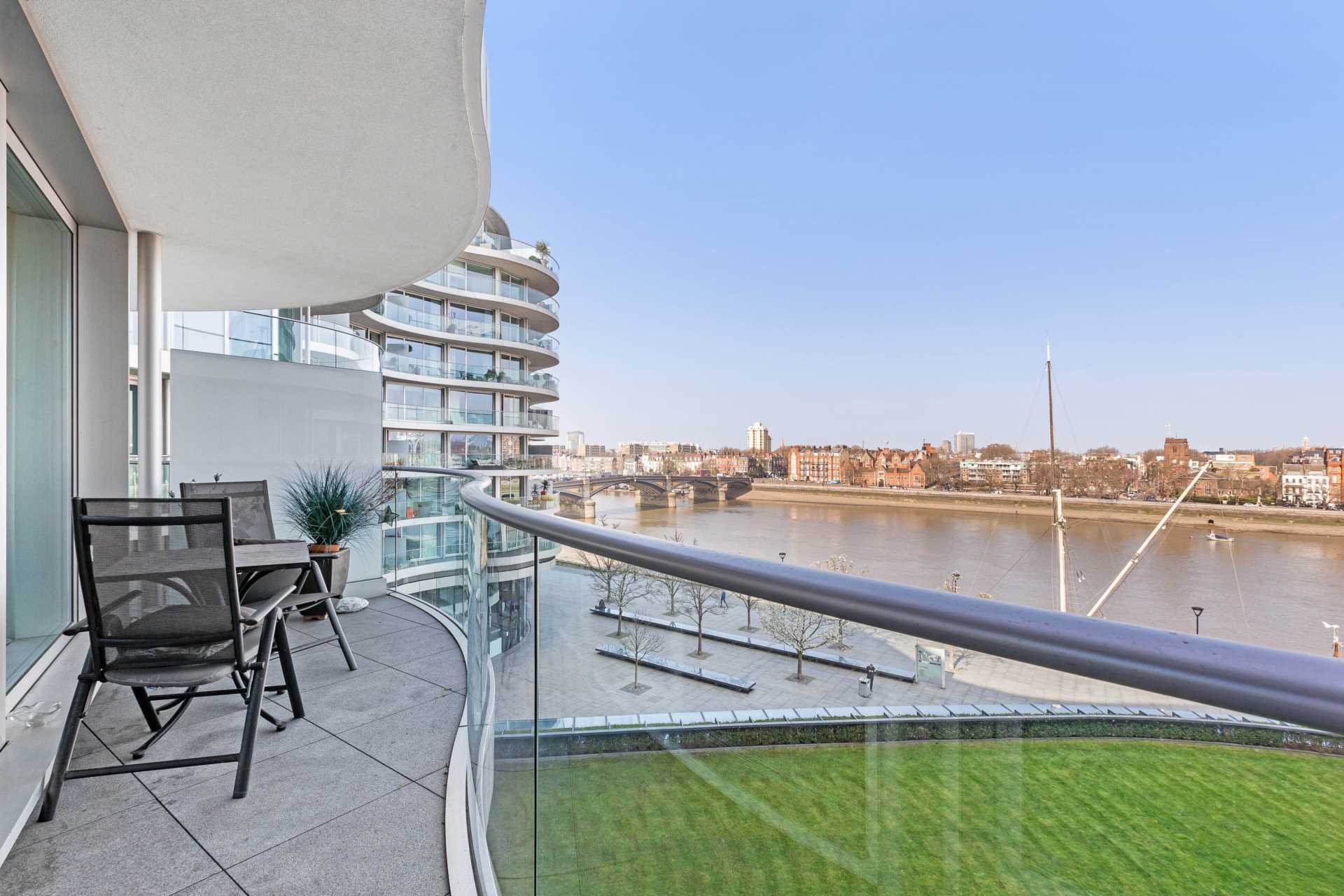 Albion Riverside, Battersea, SW11, Image 6