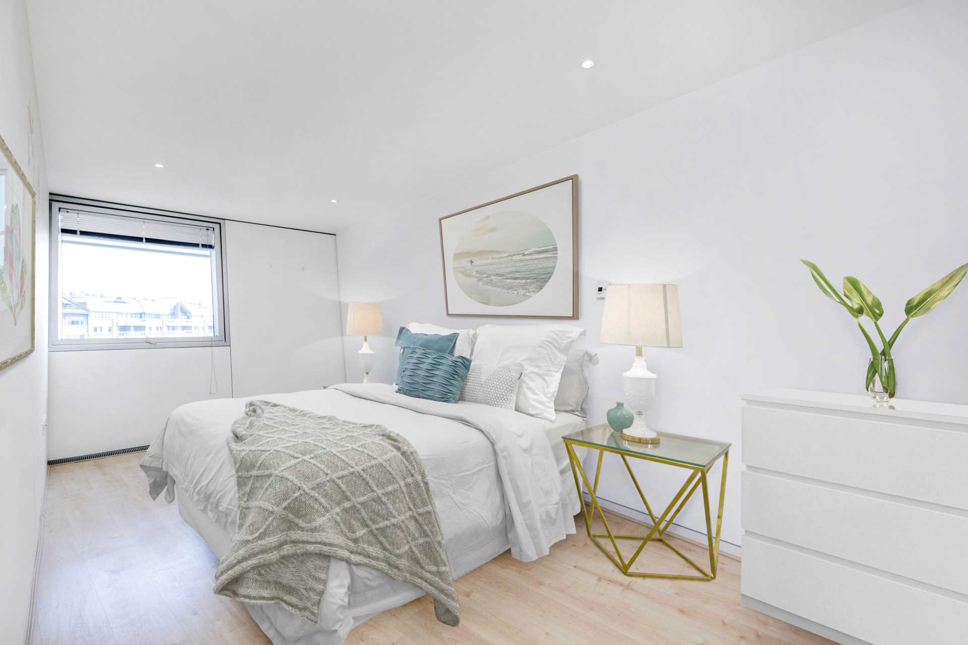 Albion Riverside, Battersea, SW11, Image 2