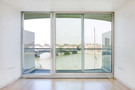 Albion Riverside, Battersea, SW11, Image 11