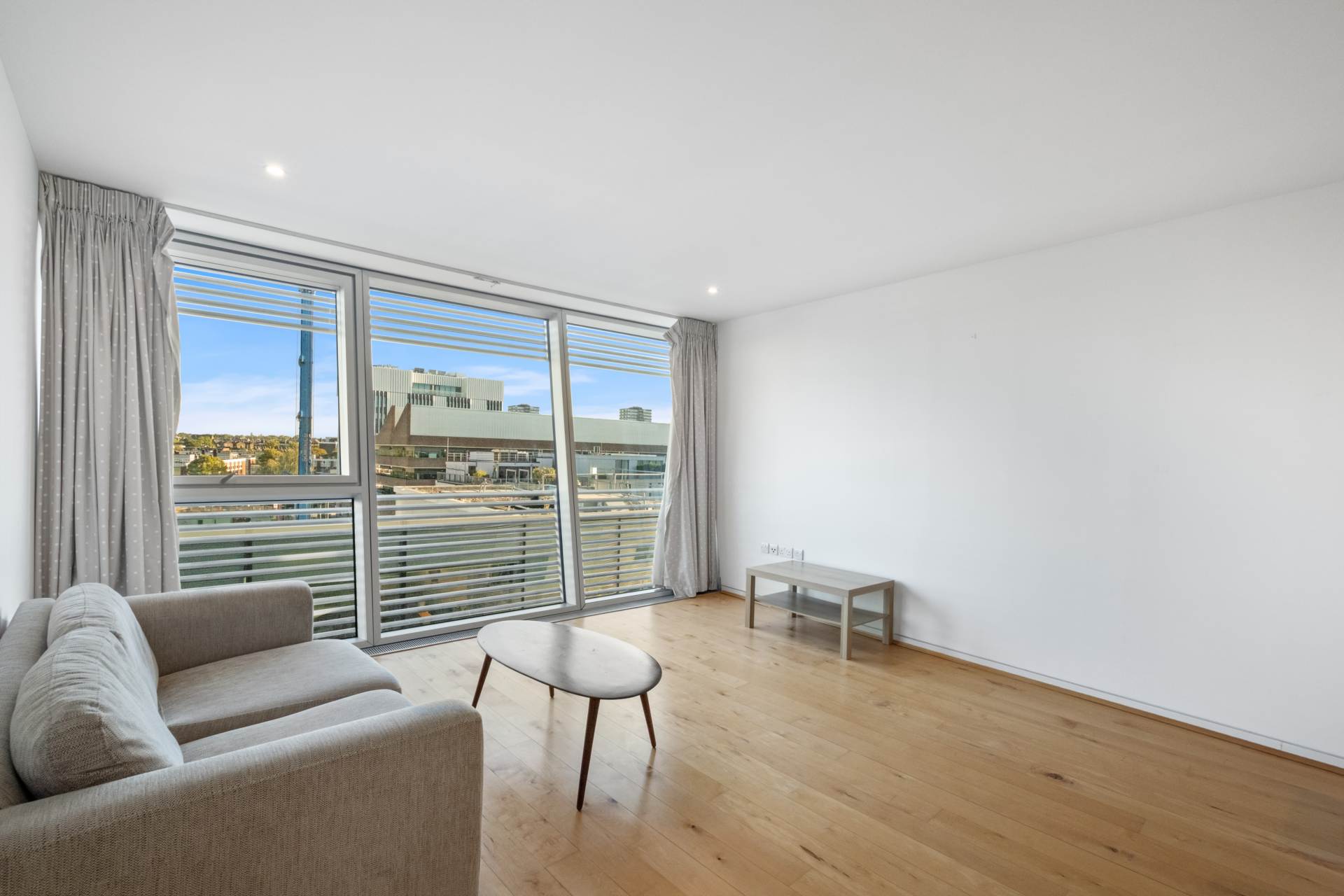 Albion Riverside, Battersea, Image 2
