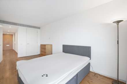 Albion Riverside, Battersea, Image 6