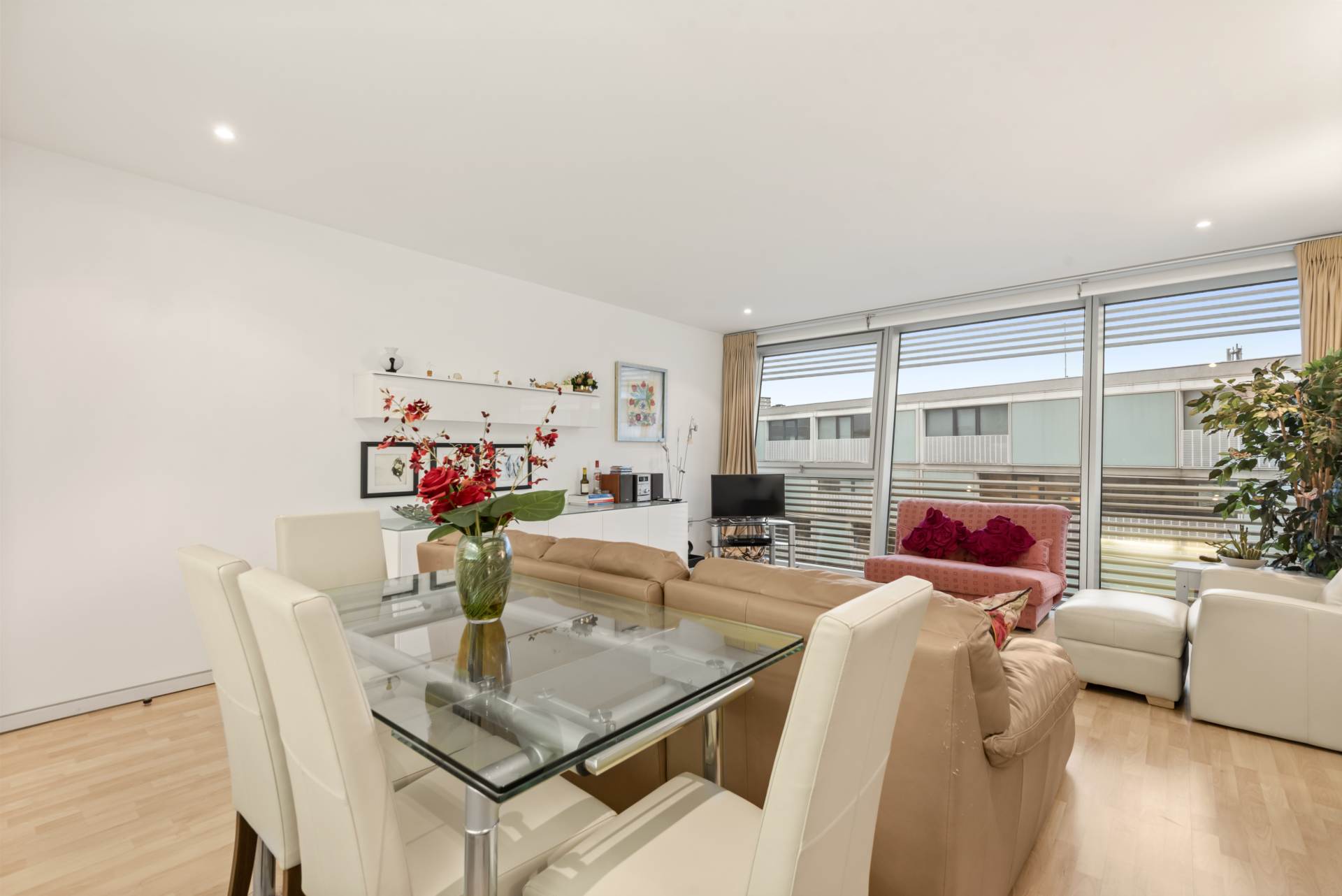 Albion Riverside, 8 Hester Road, Image 10