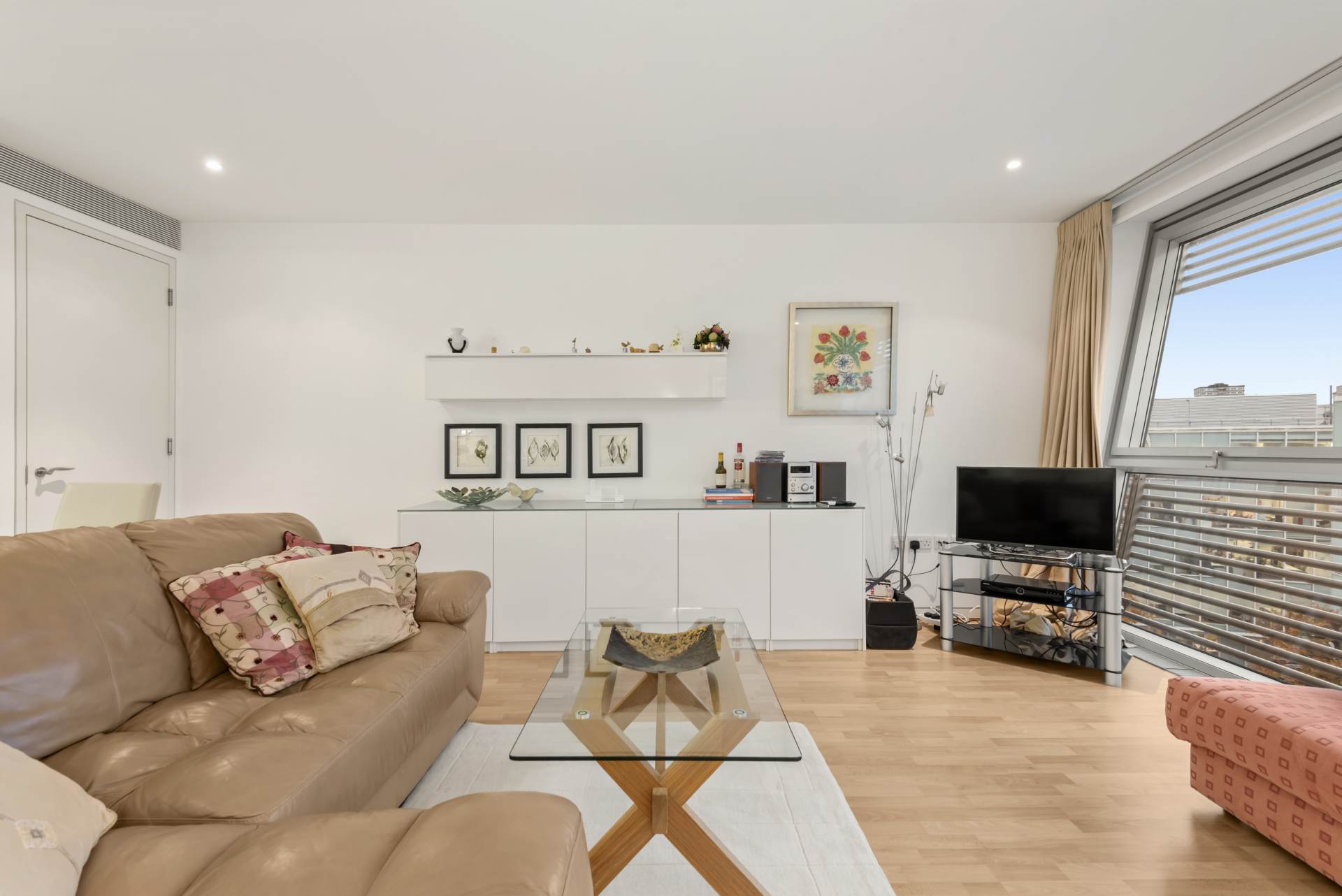 Albion Riverside, 8 Hester Road, Image 13