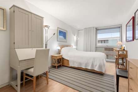 Albion Riverside, 8 Hester Road, Image 3