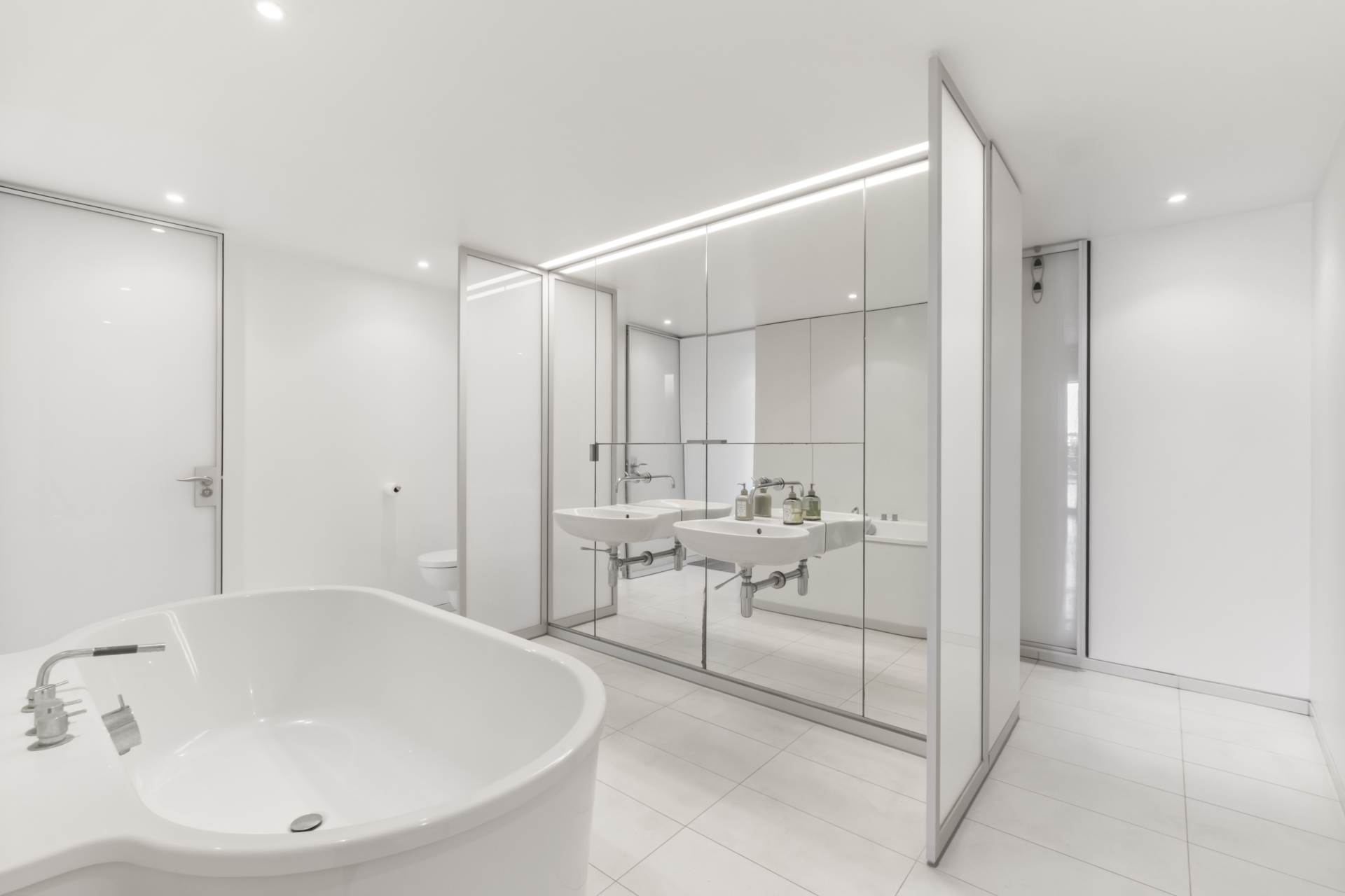 Albion Riverside, SW11, Image 12