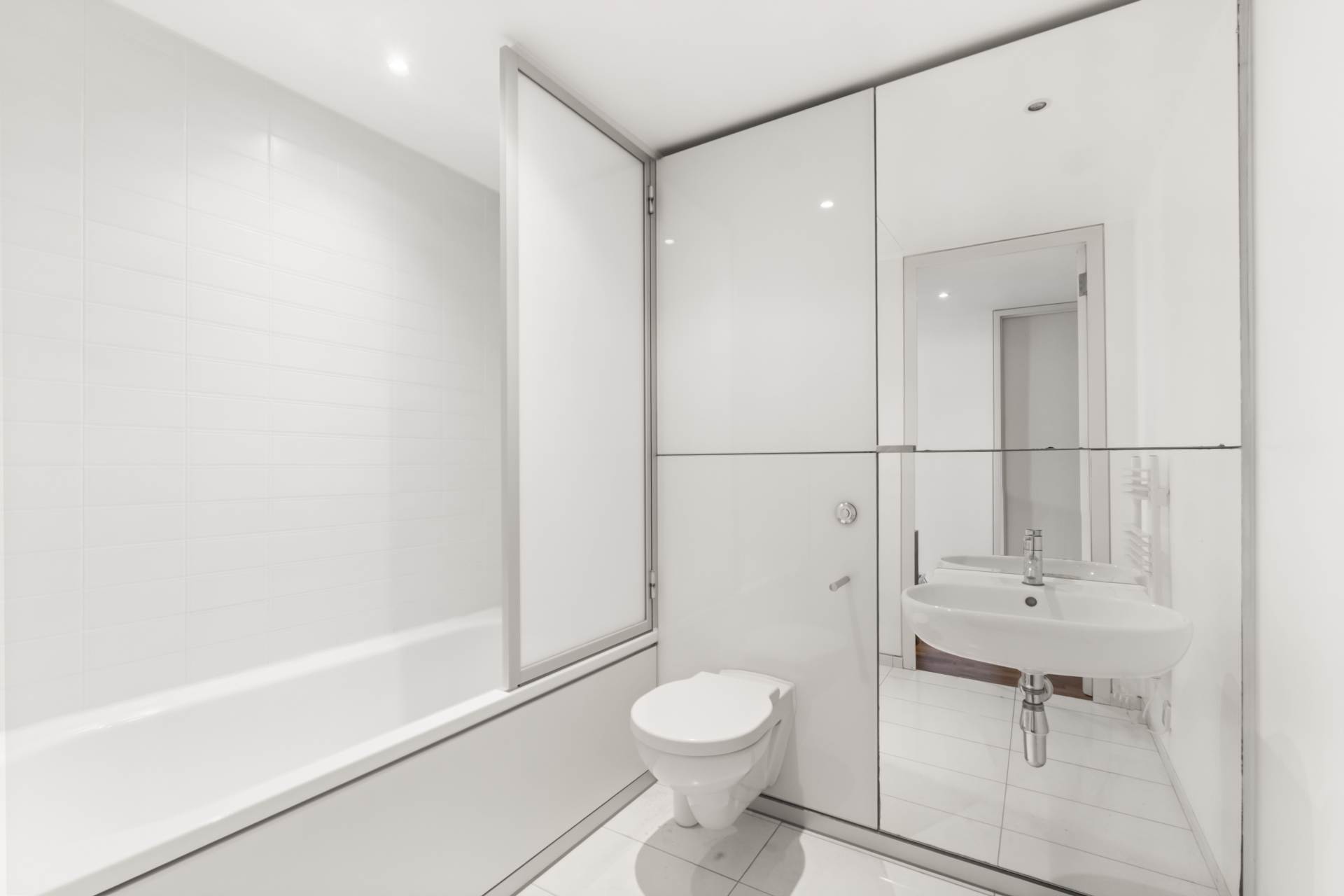 Albion Riverside, SW11, Image 13