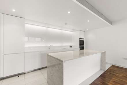 Albion Riverside, SW11, Image 3