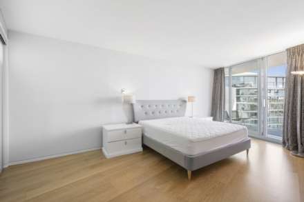 Albion Riverside, Battersea, SW11, Image 10