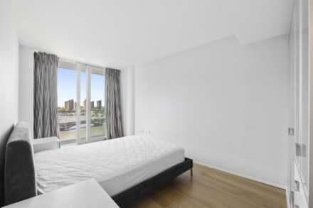 Albion Riverside, Battersea, SW11, Image 13