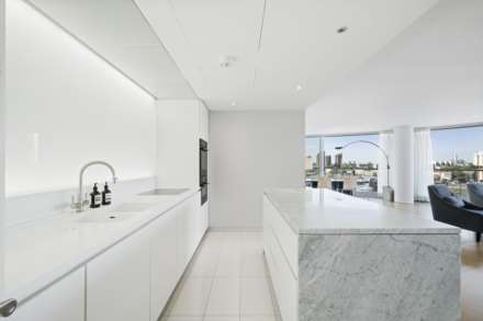 Albion Riverside, Battersea, SW11, Image 3