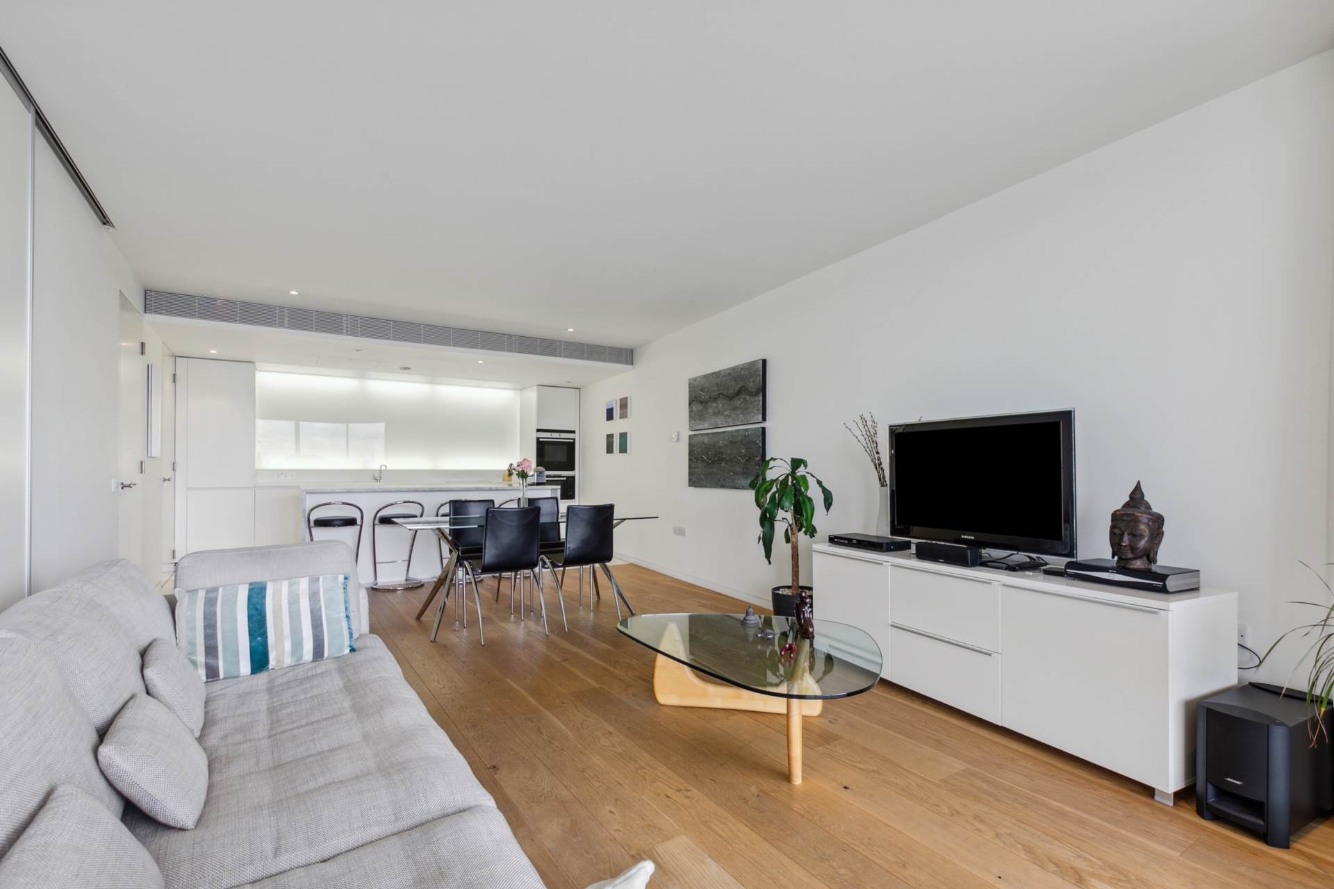 Albion Riverside, Battersea, SW11, Image 7