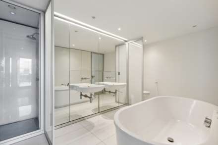 Albion Riverside, Battersea, SW11, Image 9