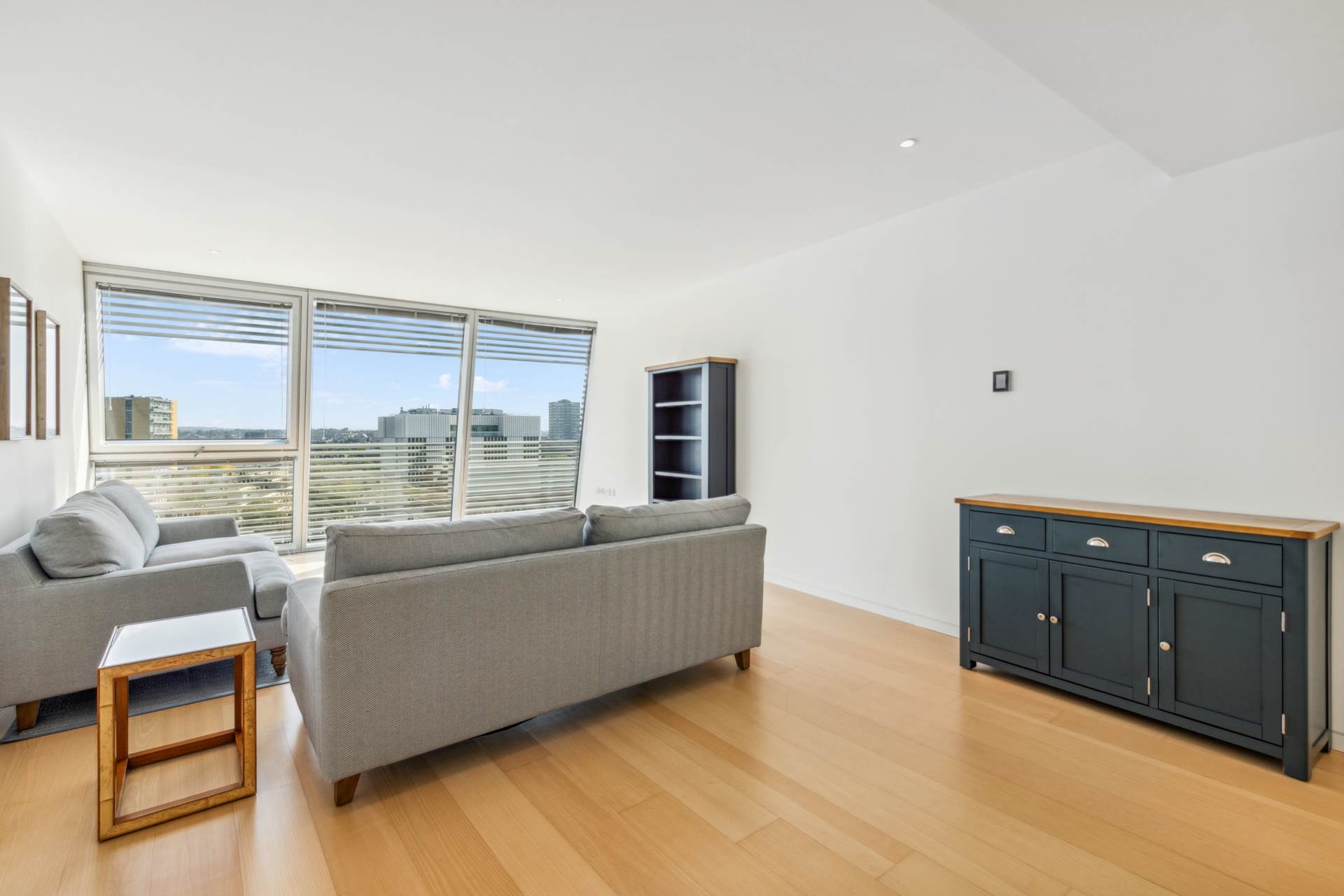 Albion Riverside, Battersea, SW11, Image 4