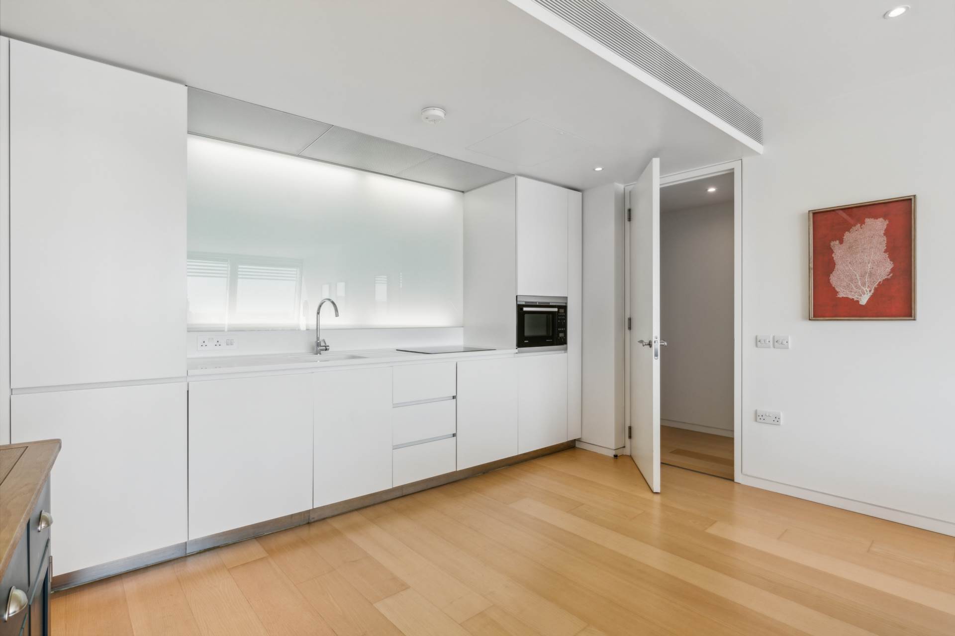 Albion Riverside, Battersea, SW11, Image 9