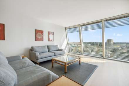 Albion Riverside, Battersea, SW11, Image 1