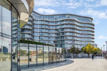 Albion Riverside, Battersea, SW11, Image 12