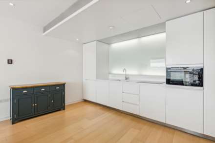 Albion Riverside, Battersea, SW11, Image 3