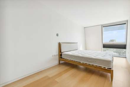 Albion Riverside, Battersea, SW11, Image 5