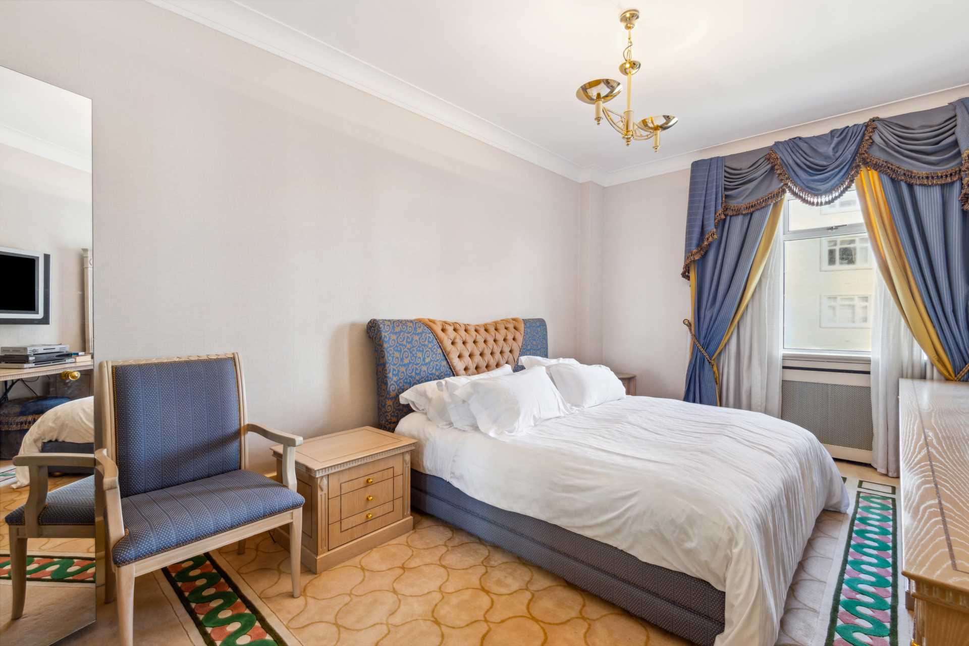 Kingston House North, Knightsbridge SW7, Image 11