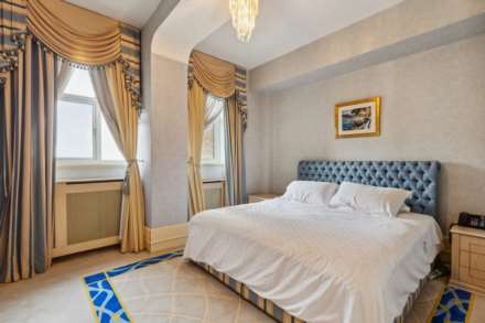 Kingston House North, Knightsbridge SW7, Image 12