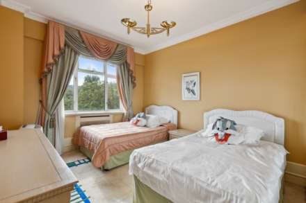 Kingston House North, Knightsbridge SW7, Image 13