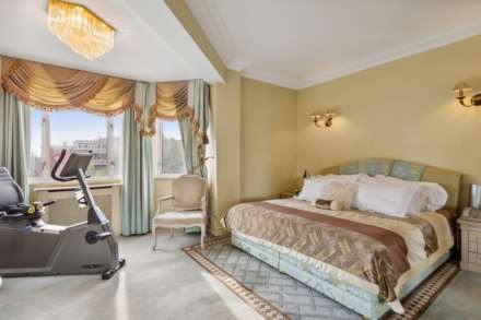 Kingston House North, Knightsbridge SW7, Image 9