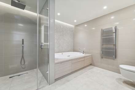 Penthouse, Damac Tower, Nine Elms SW8, Image 7