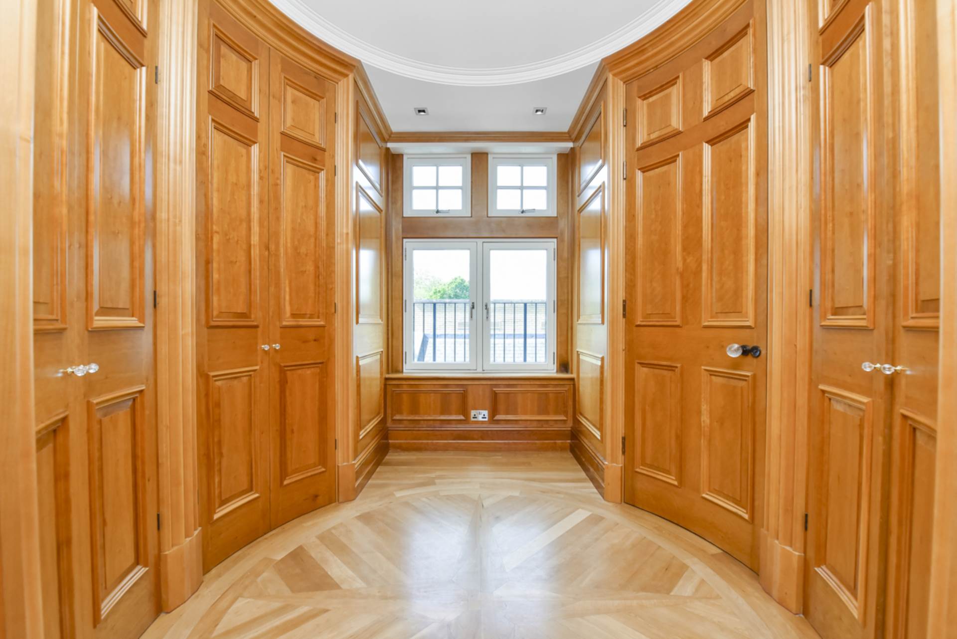 Wycombe Square, Kensington W8, Image 10