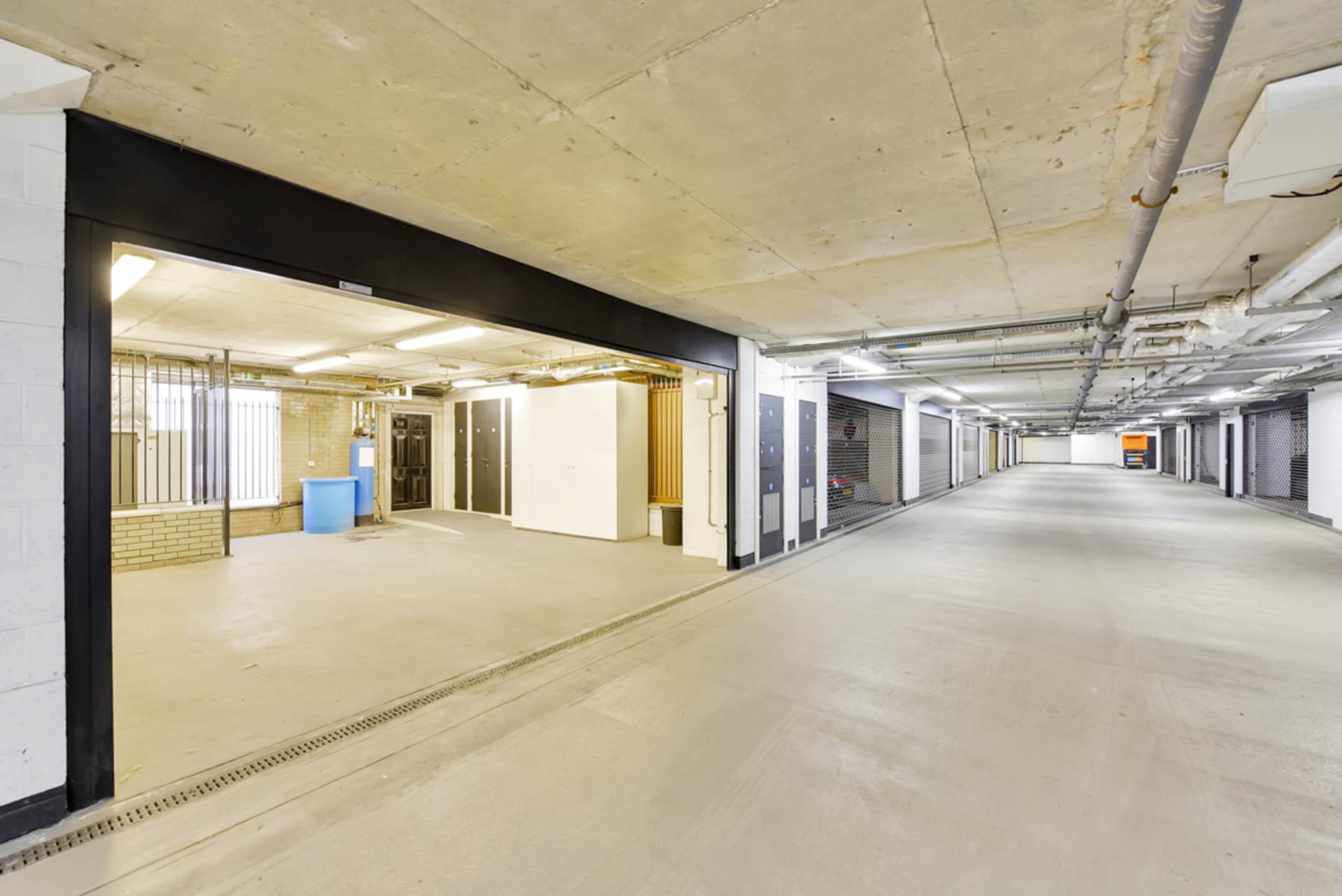 Wycombe Square, Kensington W8, Image 12