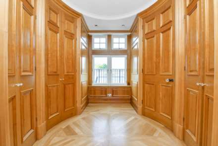 Wycombe Square, Kensington W8, Image 10