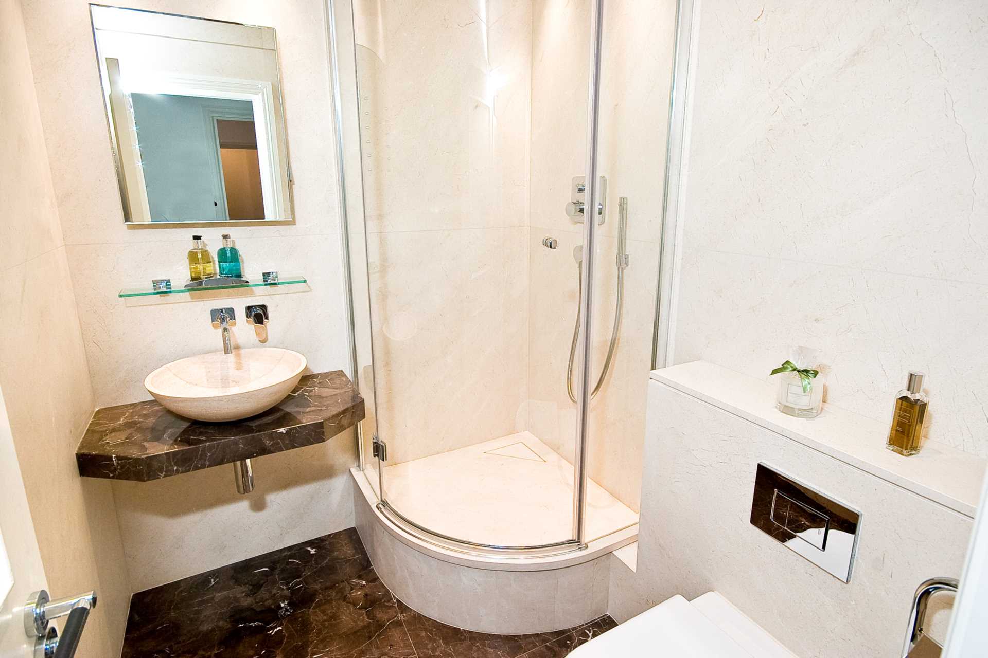 Rutland Court, Rutland Gardens SW7, Image 7