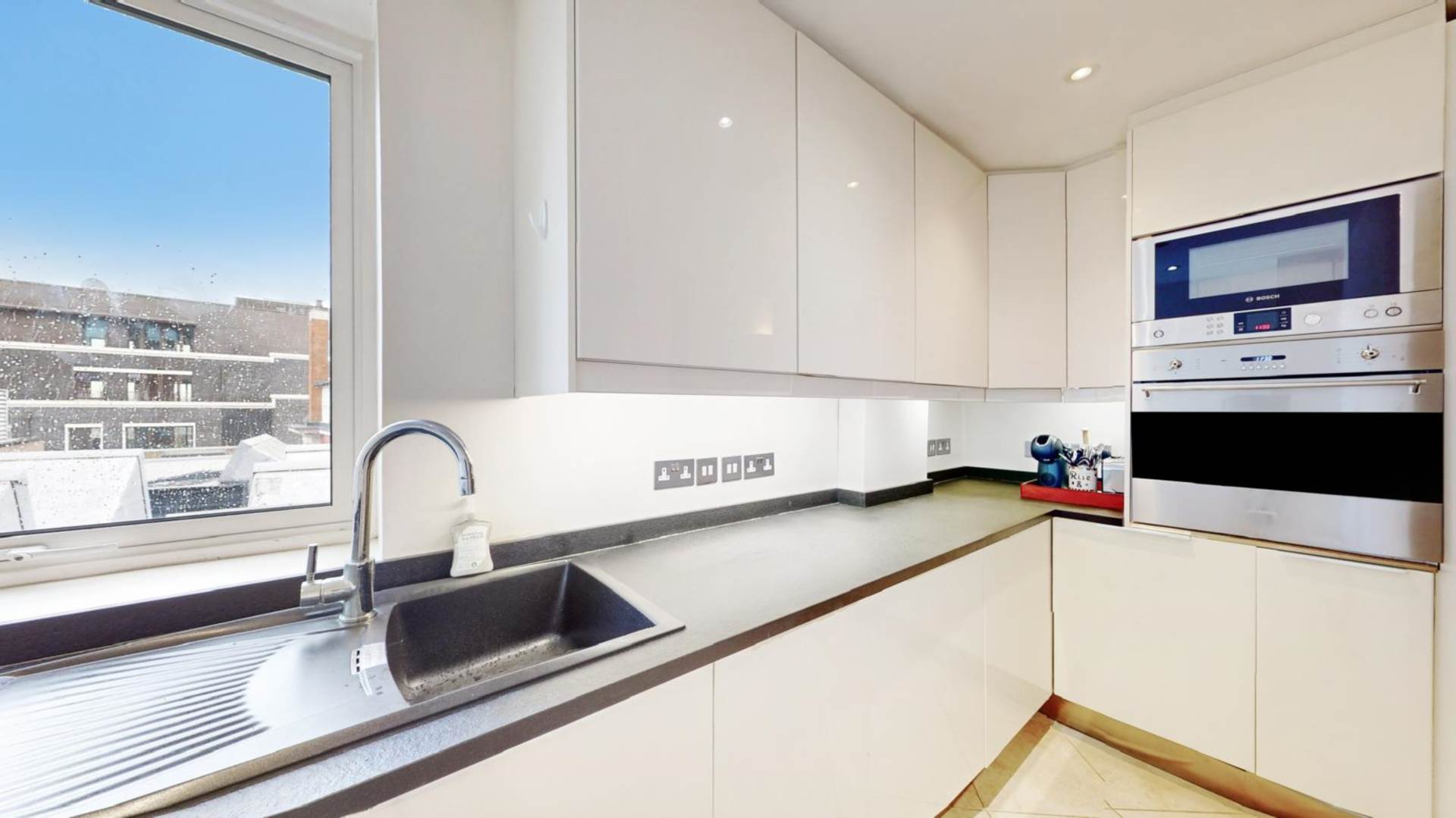 Daska House, Kings Road, Chelsea SW3, Image 4