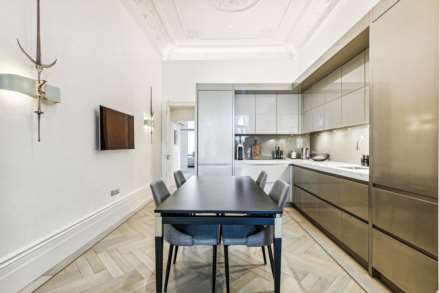Ennismore Gardens, Knightsbridge SW7, Image 8